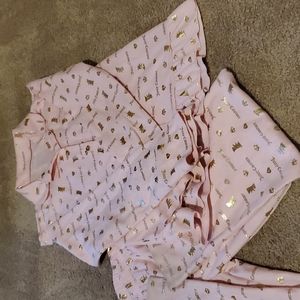 Girl's pajamas